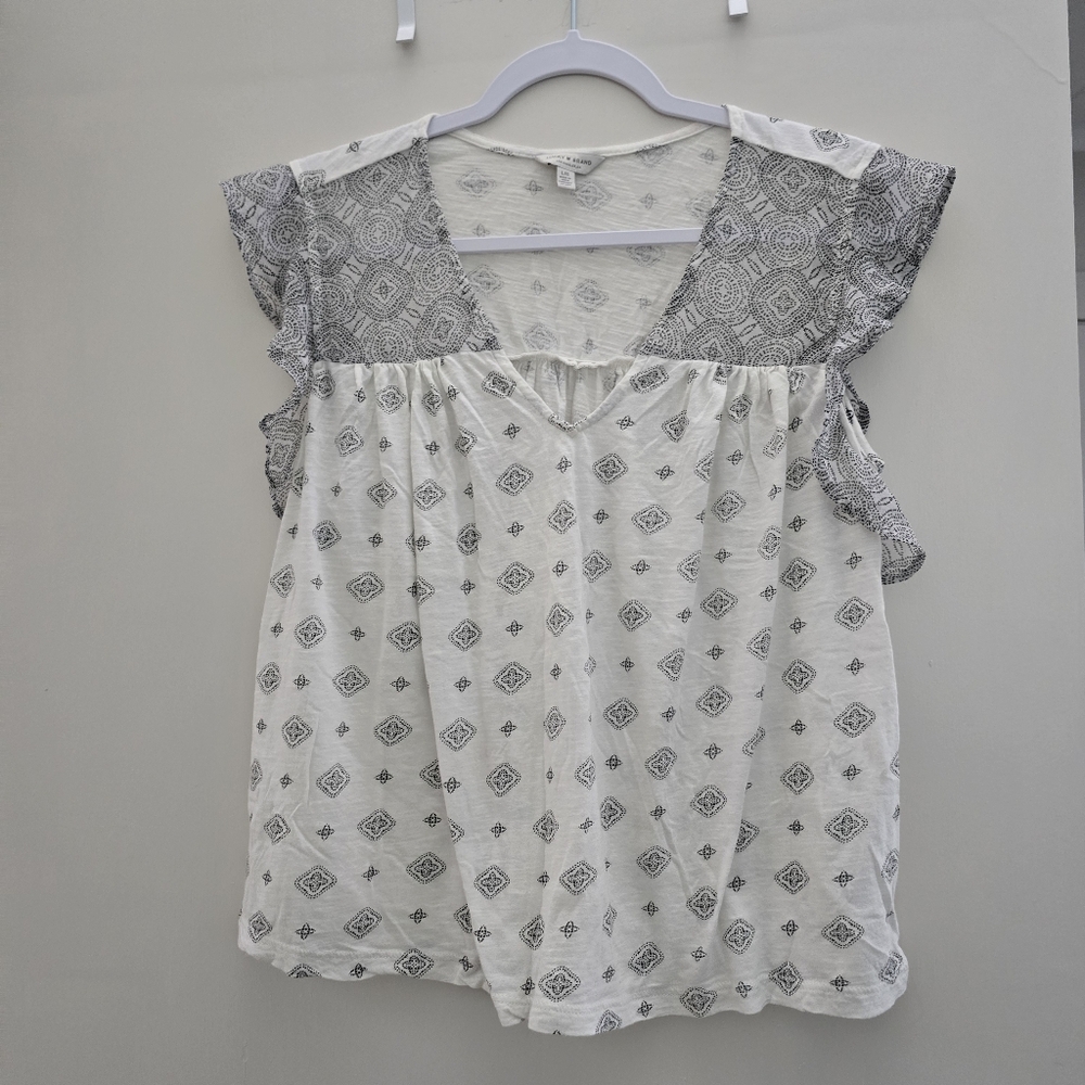 Lucky Brand  White Twig Blouse w/ Black Paisley's Size Large